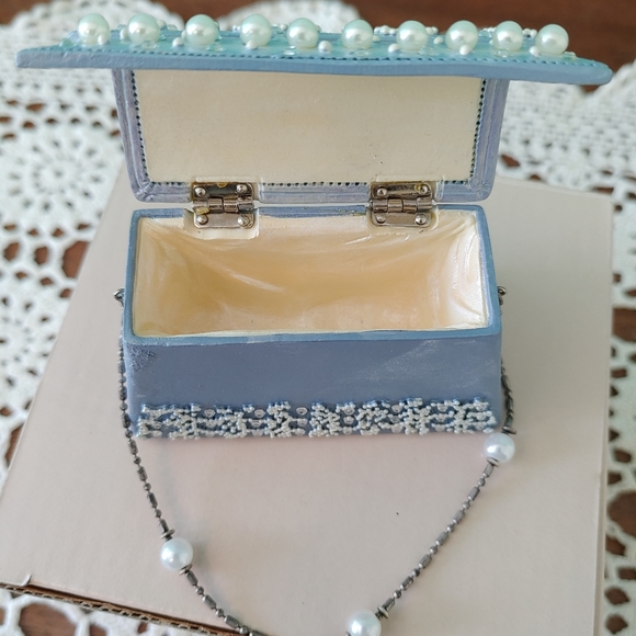 Just The Right Shoe Mini Collectible and Accessory - Picture 6 of 9